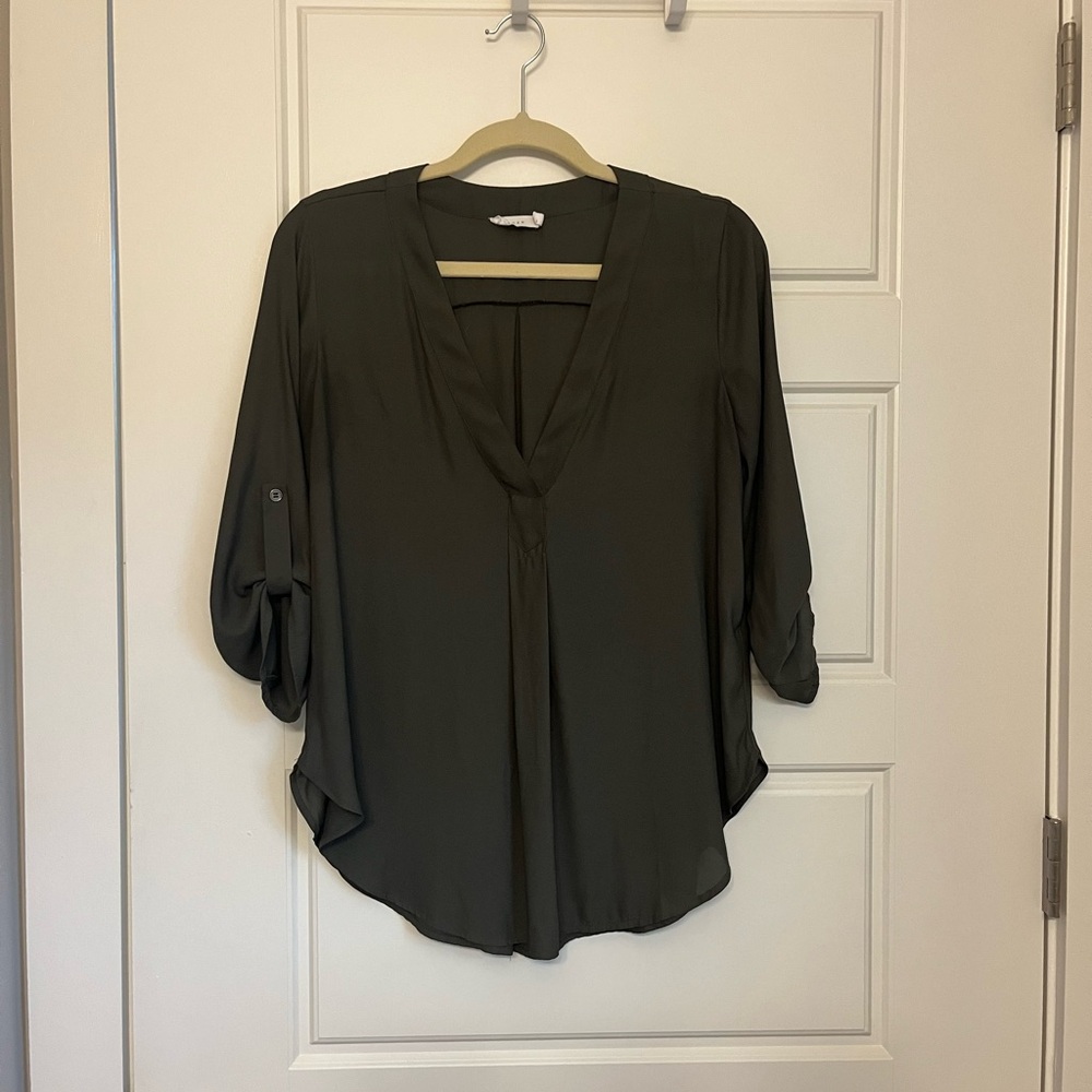Lush Green Relaxed Buttoned Blouse